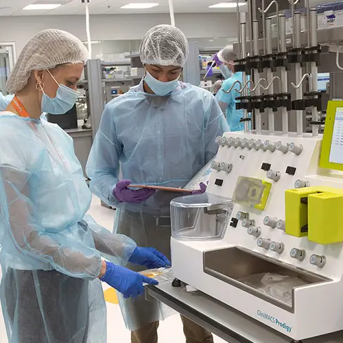 Technicians in the Center for Cell and Gene Therapy